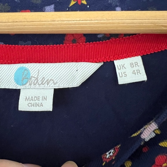 BODEN Sasha Navy Crown Flag Royal Print - Size 4 - Picture 4 of 9